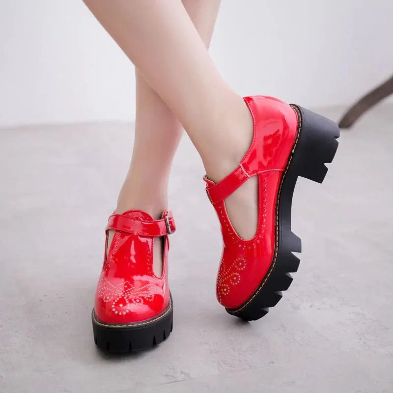Alternative Fashion Brogue Round Toe Flats with Buckle Strap / Aesthetic Shoes for Women