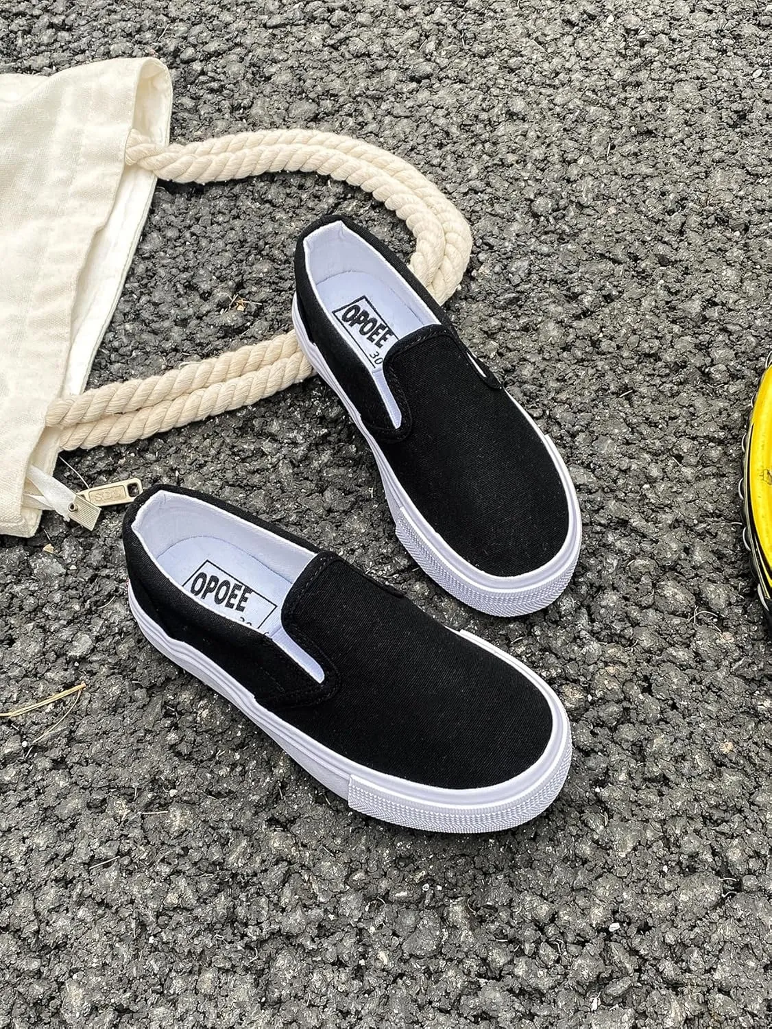 Boys' and Girls' Children's Canvas Shoes, Low Cut Slip-on Sneakers Shoes, Start School Season White Shoes, Fashion Toddler Little Kid Big Kid Skateboarding Shoes
