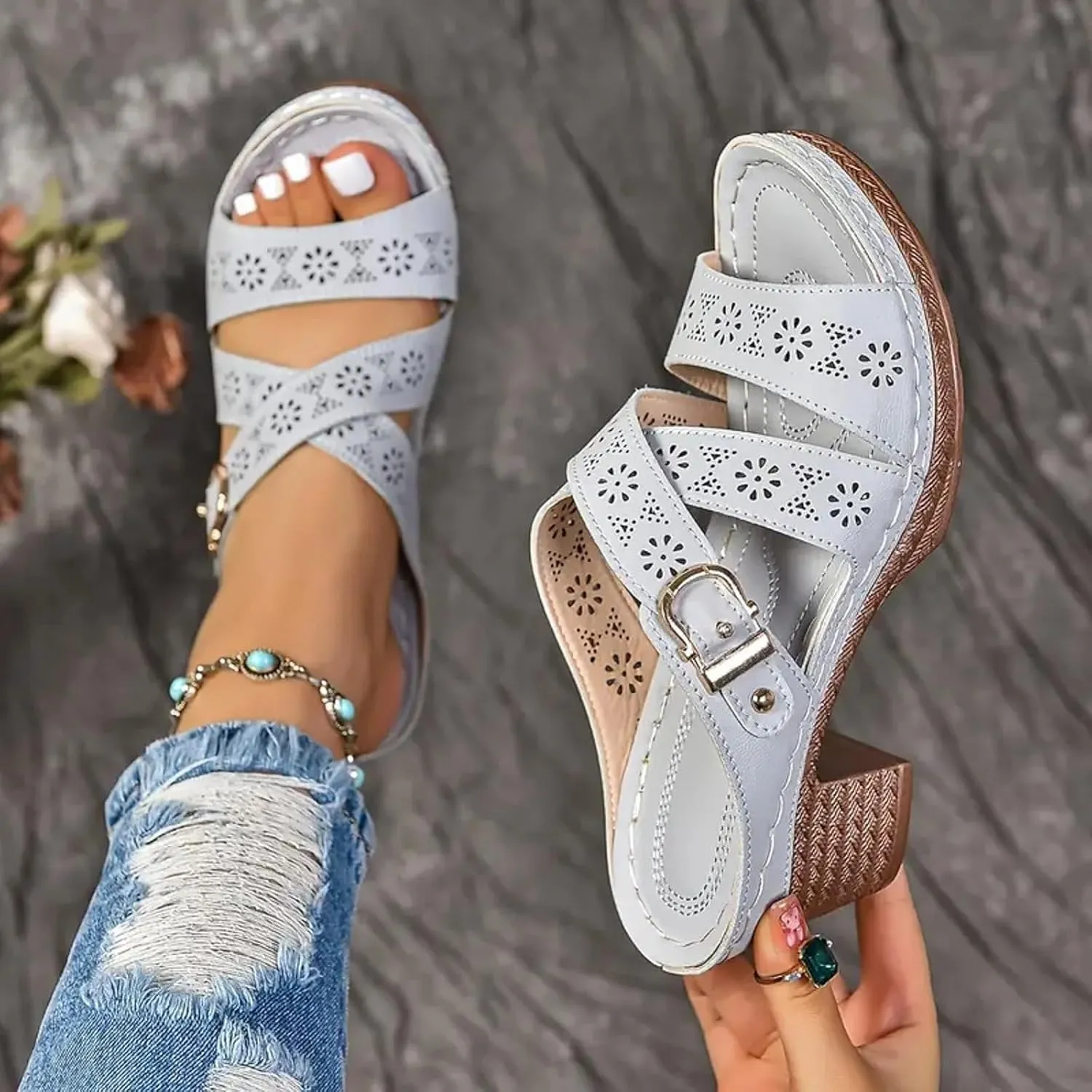 Chunky Sandals for Women Dressy Flower Cut Out Wedges Sandals Comfortable Slides Walking Flip Flops Lightweight Fashion Sandal Summer Beach Shoes
