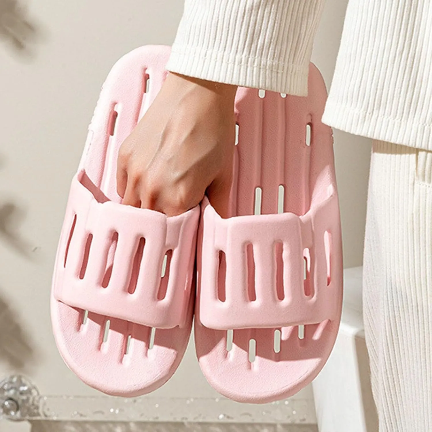 Couples Pool Slides Slip On Soft Bottom Beach Slides Hollow Quick Drying Shower Shoes Memory Foam Cloud Slippers