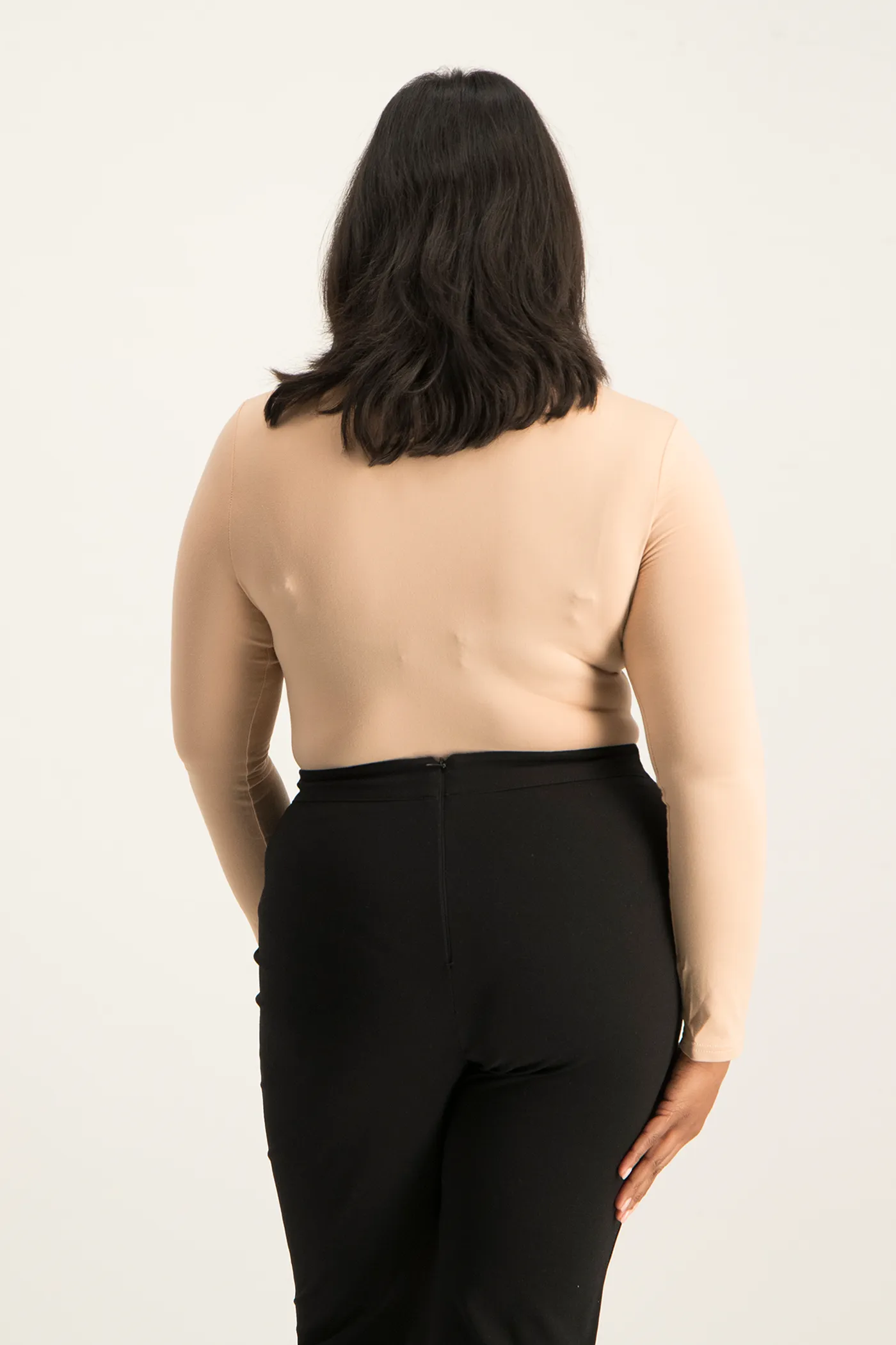 Gigi V-Neck Bodysuit - Nude