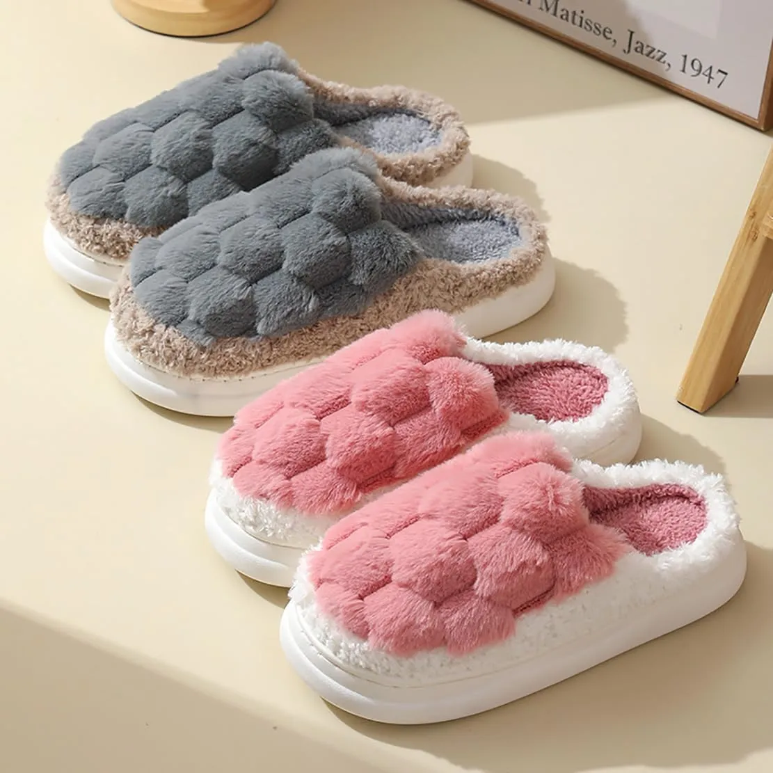 HANDKEI Women's Slippers Non slip Plush Plush Slippers Couple Indoor Home Slippers