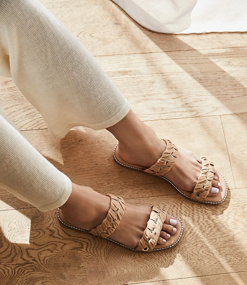 HENLEY Two Strap Slide with Metal Detail in Natural