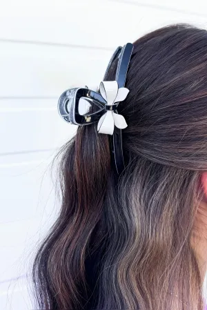 Slic Chic Acrylic Bow Claw Clip