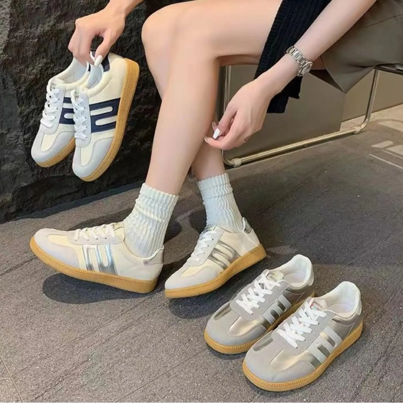 Tennis Shoes for Women & Girls Anti Slip Running Shoes Retro Leather Skateboarding Sneakers - Lightweight & Comfortable