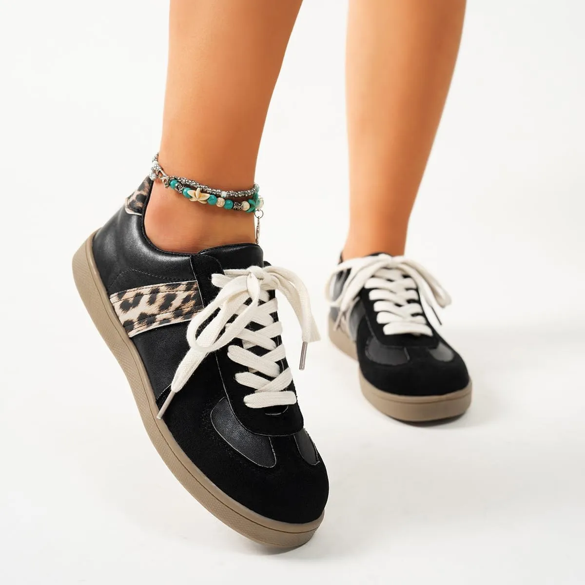 Tennis Shoes for Women & Girls Anti Slip Running Shoes Retro Leather Skateboarding Sneakers - Lightweight & Comfortable