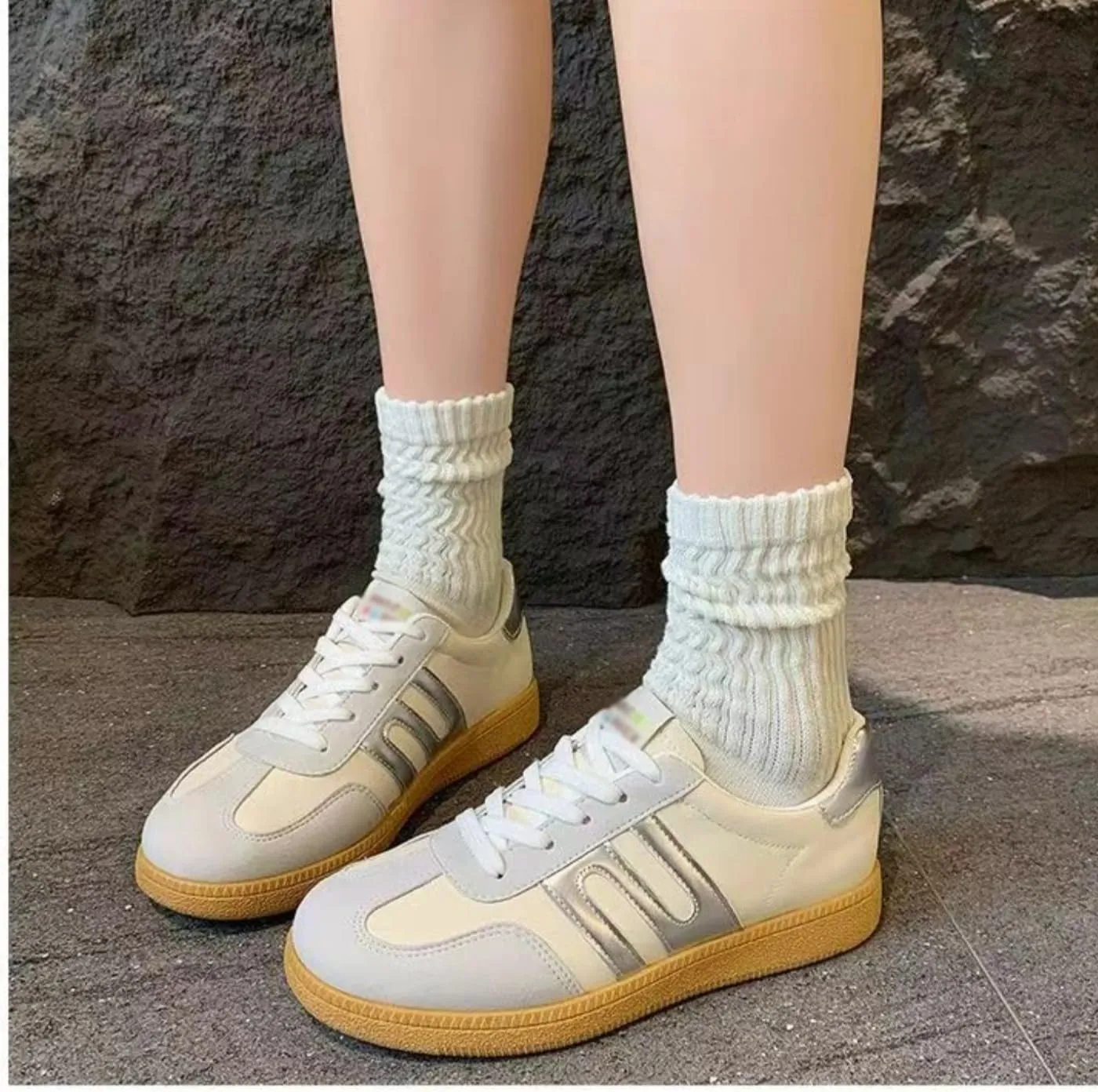 Tennis Shoes for Women & Girls Anti Slip Running Shoes Retro Leather Skateboarding Sneakers - Lightweight & Comfortable