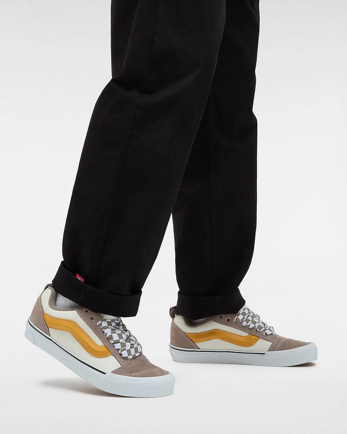 VANS Unisex Knu Skool Mega Check Trainers - Grey / Marshmallow